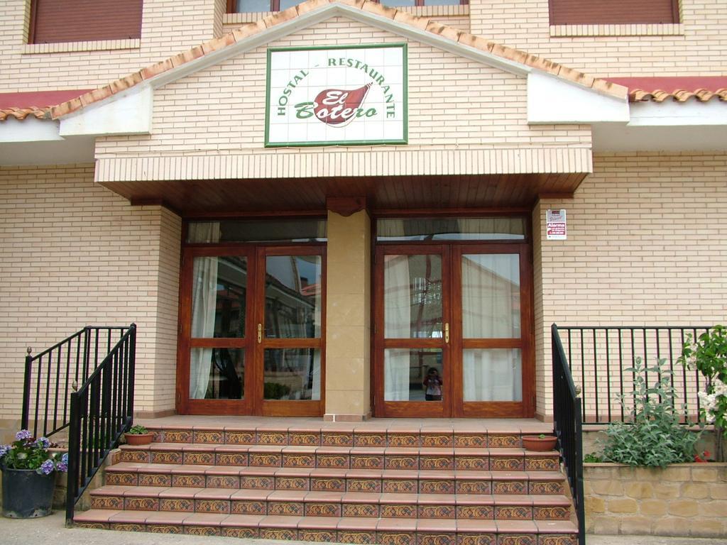 Hostal El Botero Cuzcurrita-Rio Tiron ภายนอก รูปภาพ