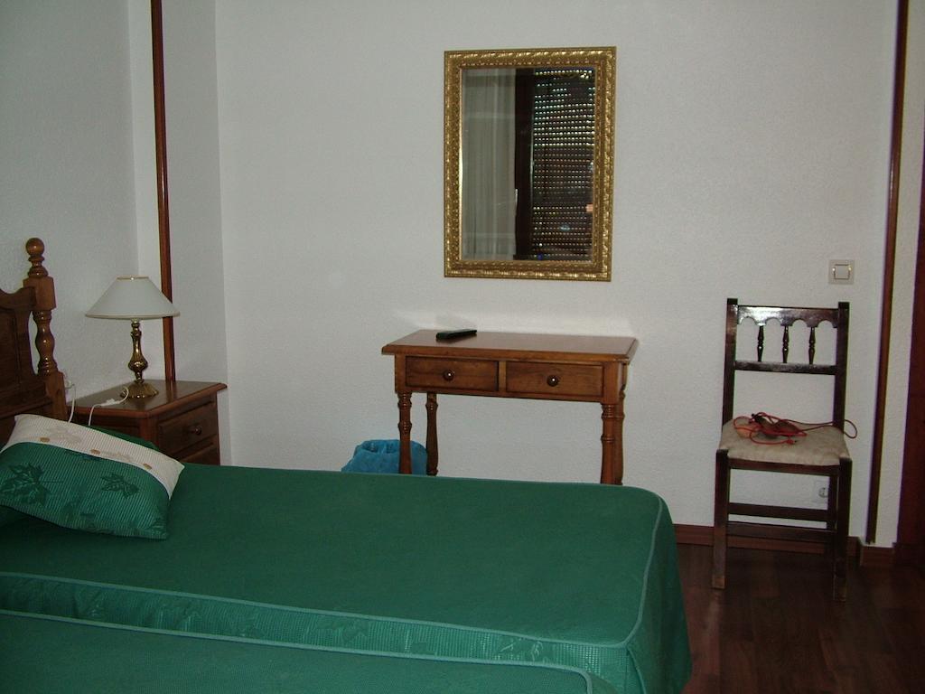 Hostal El Botero Cuzcurrita-Rio Tiron ภายนอก รูปภาพ